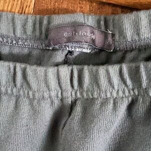 Cut loose lantern pants